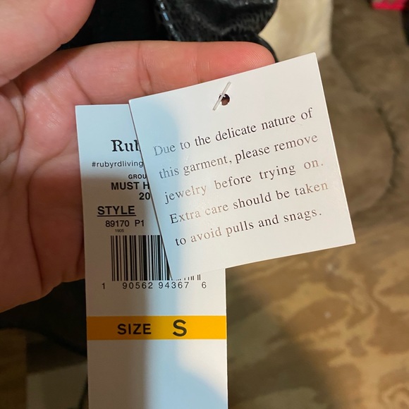 Women’s back top with undershirt - Picture 2 of 2